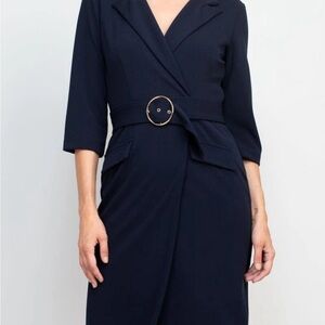 Sharagano Notched Collar 3/4 Sleeve Solid Belted Stretch Crepe Navy Dress. NWOT.